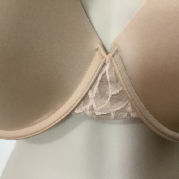 New Bali Smoothing Underwire Bra 42B Convertible Back Tan - Picture 6 of 8